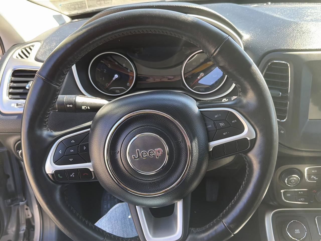 Used 2019 Jeep Compass Sport w/ Cold Weather Group AWD/4WD image 19