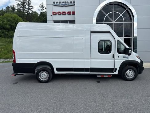 Used 2024 RAM ProMaster 3500 w/ Delivery Van Package image 7
