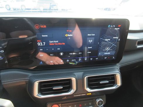 Used 2025 Ford Mustang GT Premium RWD image 23