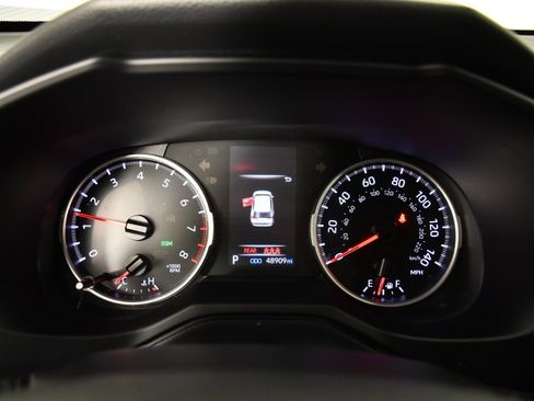 Used 2022 Toyota RAV4 XLE w/ Convenience Package AWD/4WD image 19