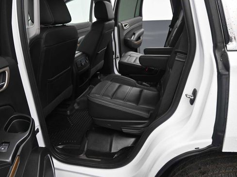 Used 2019 GMC Yukon Denali image 13