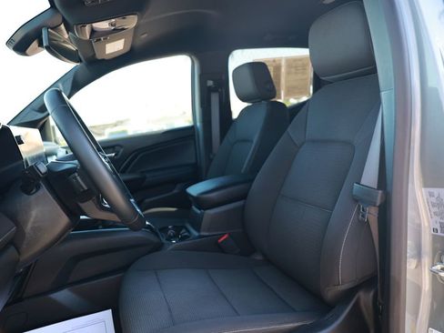 Used 2023 Chevrolet Colorado LT w/ LT Convenience Package II image 18