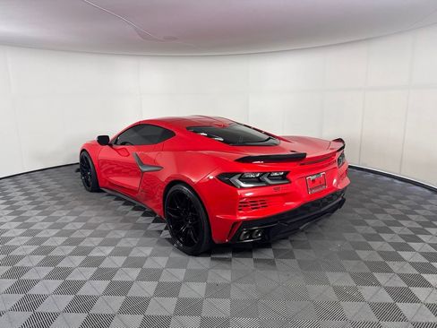 Used 2024 Chevrolet Corvette E-Ray AWD/4WD image 3