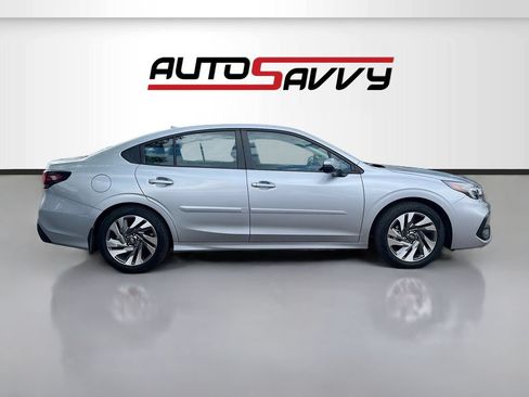 Used 2025 Subaru Legacy Limited AWD/4WD image 8