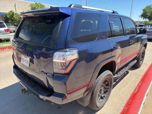 Used 2021 Toyota 4Runner SR5 image 5
