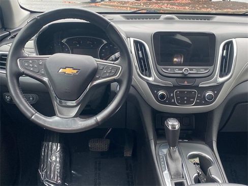 Used 2019 Chevrolet Equinox Premier image 8