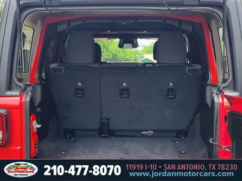 Used 2025 Jeep Wrangler Unlimited Sport AWD/4WD image 29