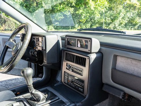 Used 1986 Pontiac Fiero GT image 78