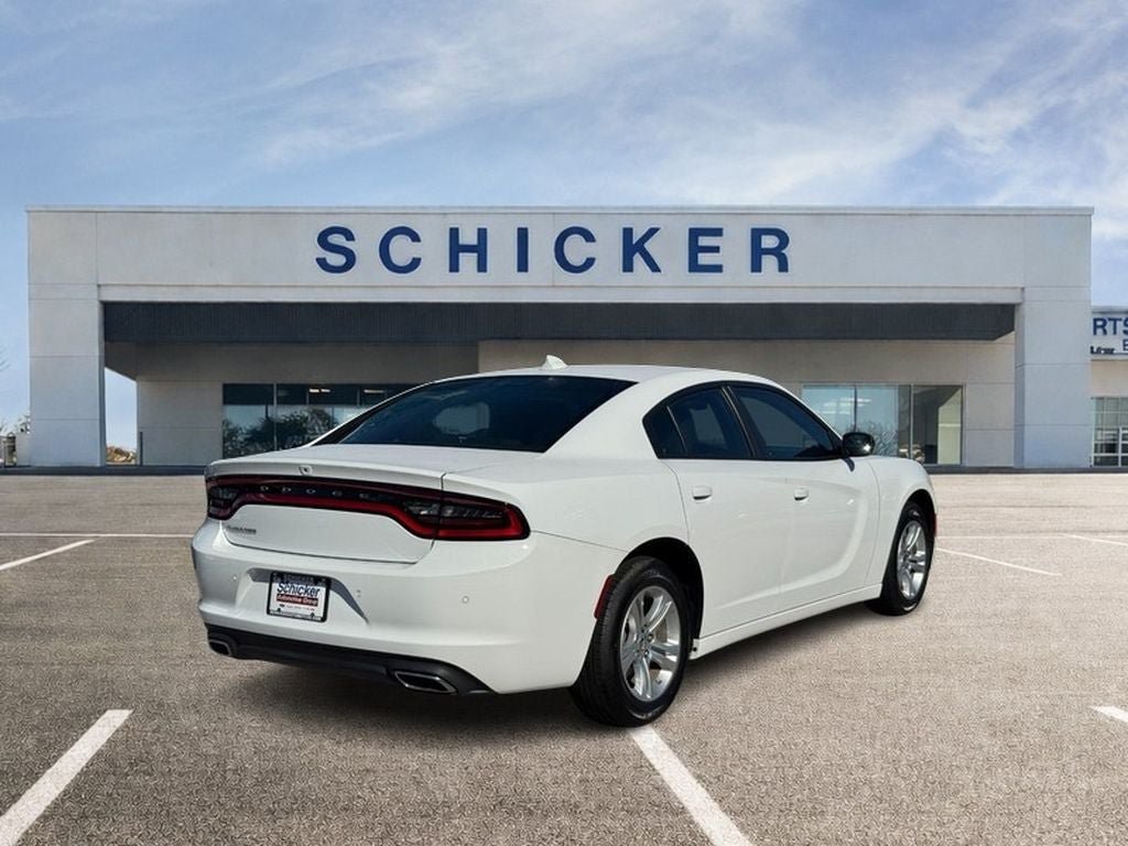 Used 2023 Dodge Charger SXT w/ Cold Weather Package RWD image 3
