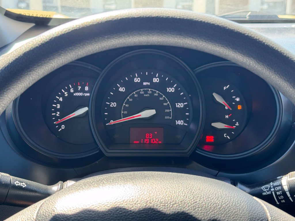 Used 2014 Kia Rio LX FWD image 13