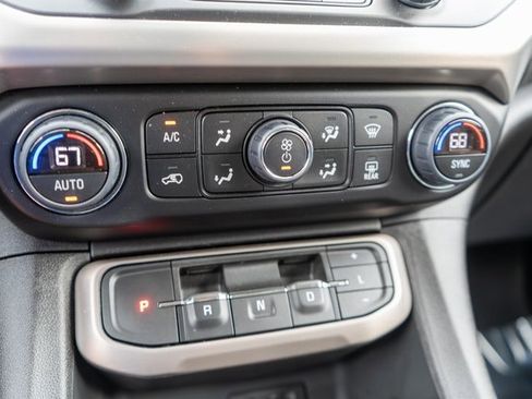 Used 2023 GMC Acadia Denali w/ Black Diamond Edition image 37