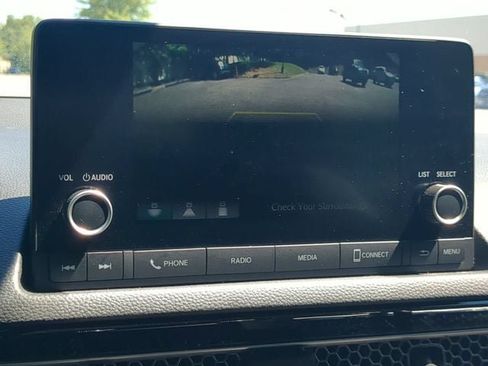 Used 2023 Honda Civic Sport image 18