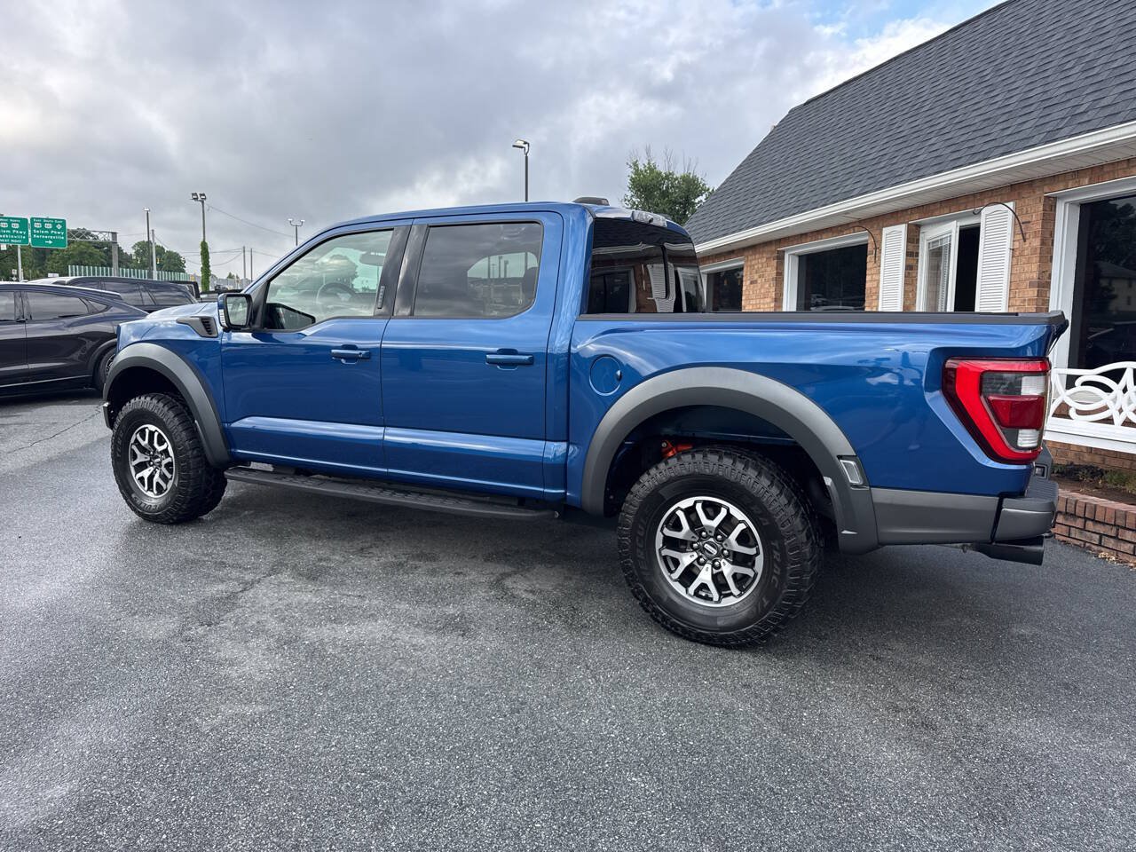 Used 2022 Ford F150 Raptor w/ Equipment Group 801A High AWD/4WD image 11
