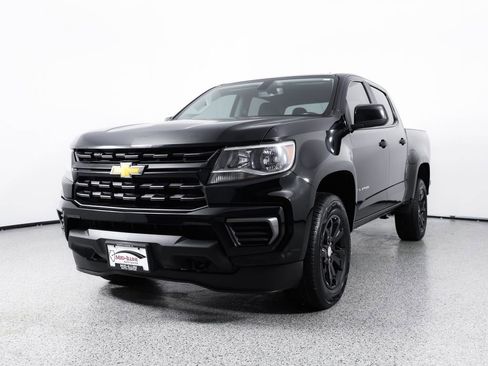 Used 2021 Chevrolet Colorado LT AWD/4WD image 3