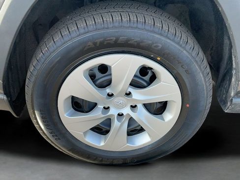 Used 2023 Toyota RAV4 LE image 10