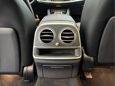 Used 2018 Mercedes-Benz S 560 S 560 Sedan 4D image 39