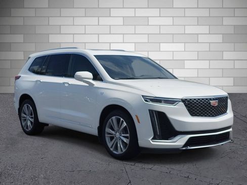 Certified 2024 Cadillac XT6 Premium Luxury w/ Platinum Package FWD image 7