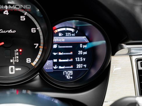 Used 2018 Porsche Macan Turbo image 65