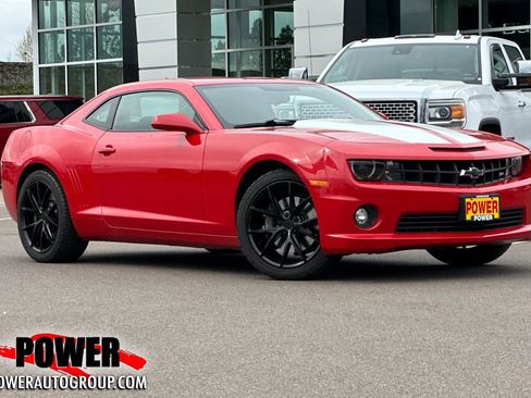 Used 2011 Chevrolet Camaro SS w/ RS Package RWD image 1