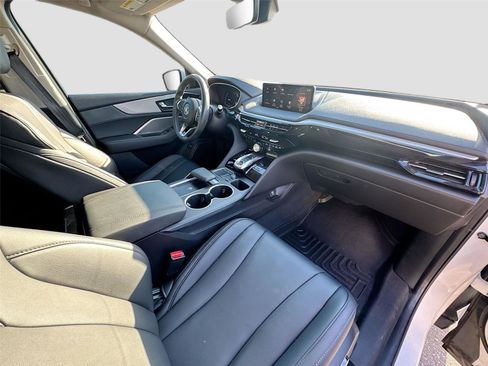 Used 2024 Acura MDX SH-AWD image 14
