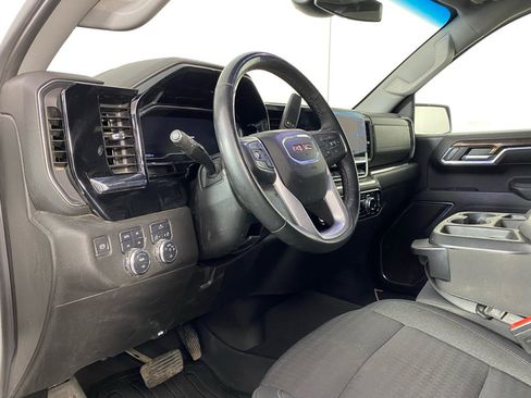 Used 2024 GMC Sierra 1500 Elevation w/ X31 Off-Road Package image 4