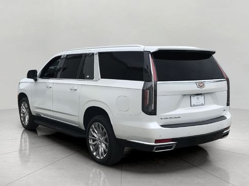 Used 2023 Cadillac Escalade ESV Premium Luxury AWD/4WD image 3