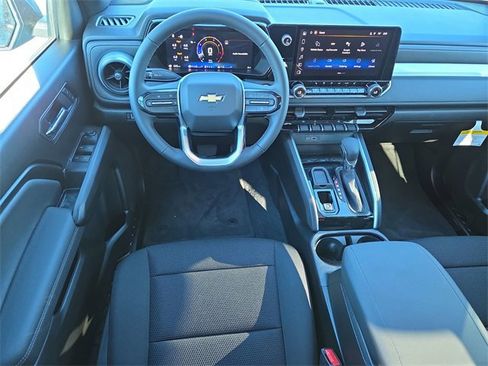 New 2026 Chevrolet Colorado LT image 12