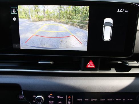 New 2026 Kia Carnival EX image 55