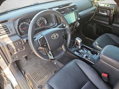 Used 2024 Toyota 4Runner TRD Off-Road Premium AWD/4WD image 12