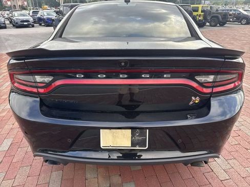 Used 2021 Dodge Charger Scat Pack RWD image 9