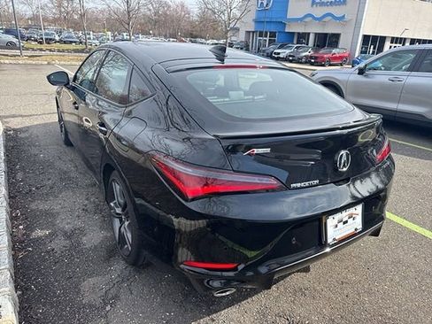 Used 2023 Acura Integra A-Spec image 3