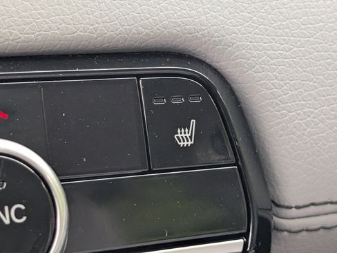 Used 2024 Honda Pilot Touring image 38