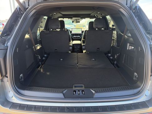 New 2026 Ford Explorer Tremor image 23