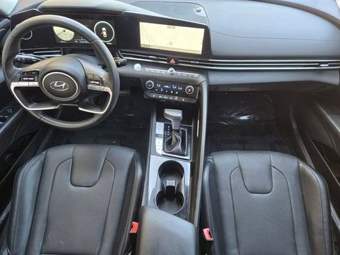 Used 2023 Hyundai Elantra Limited FWD image 27