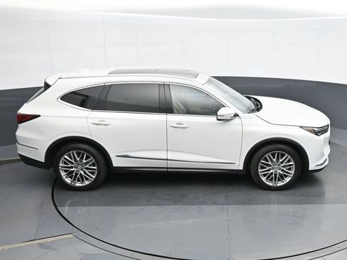 Used 2023 Acura MDX SH-AWD w/ Advance Package image 22