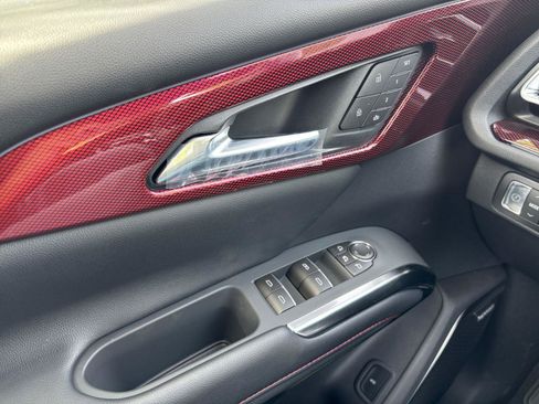 New 2026 Chevrolet Traverse RS AWD/4WD image 17