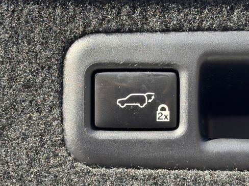 Used 2019 Lexus RX 450hL Premium image 14