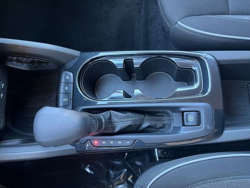 Used 2025 Chevrolet TrailBlazer LT image 36