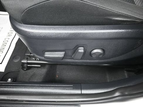 Certified 2024 Kia Soul S FWD image 11