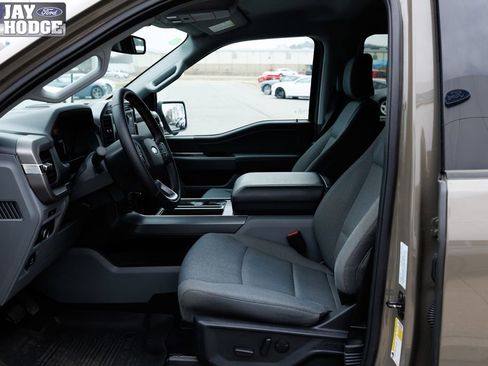 Used 2025 Ford F150 XLT w/ Equipment Group 302A MID image 41