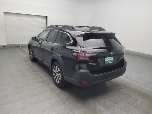 Used 2023 Subaru Outback Premium AWD/4WD image 5