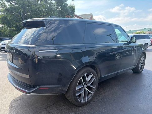 Certified 2025 Land Rover Range Rover Long Wheelbase SE AWD/4WD image 10