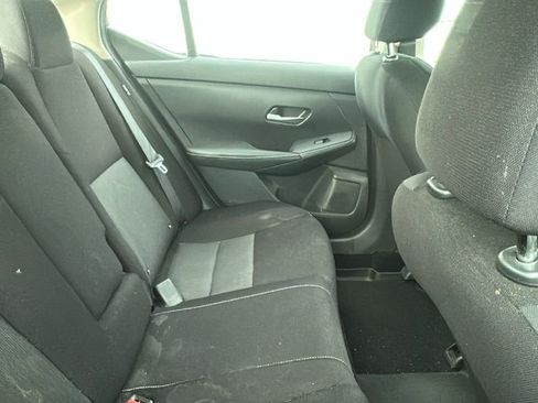 Used 2021 Nissan Sentra SV image 10