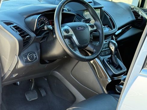 Certified 2017 Ford C-MAX Energi Titanium image 8