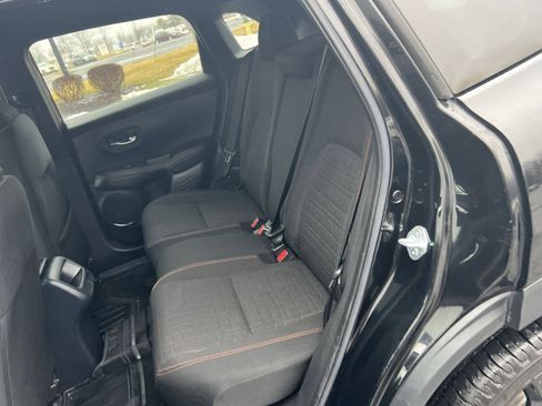 Used 2023 Honda HR-V Sport image 22