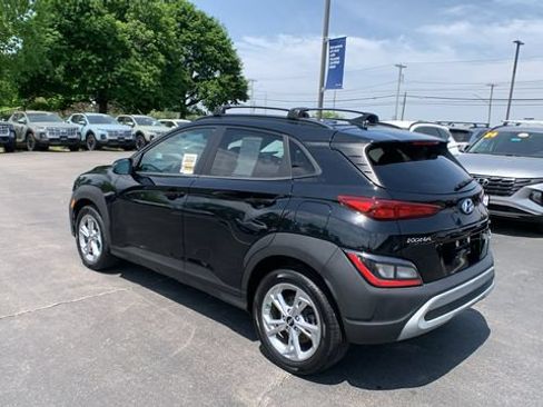 Used 2023 Hyundai Kona SEL AWD/4WD image 3