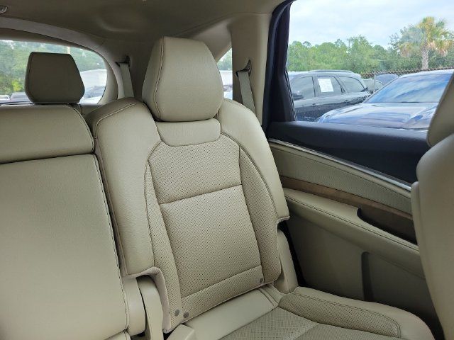 Used 2020 Acura MDX w/ Technology Package AWD/4WD image 12