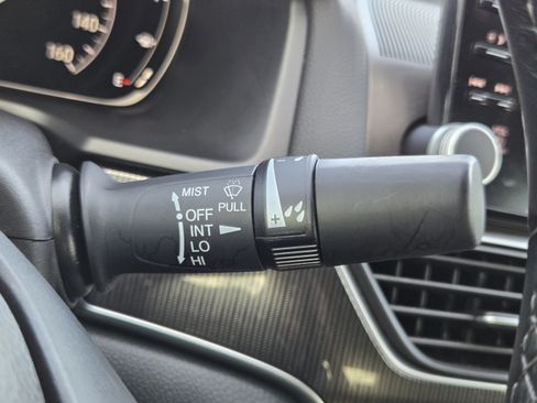 Used 2022 Honda Accord Sport image 18