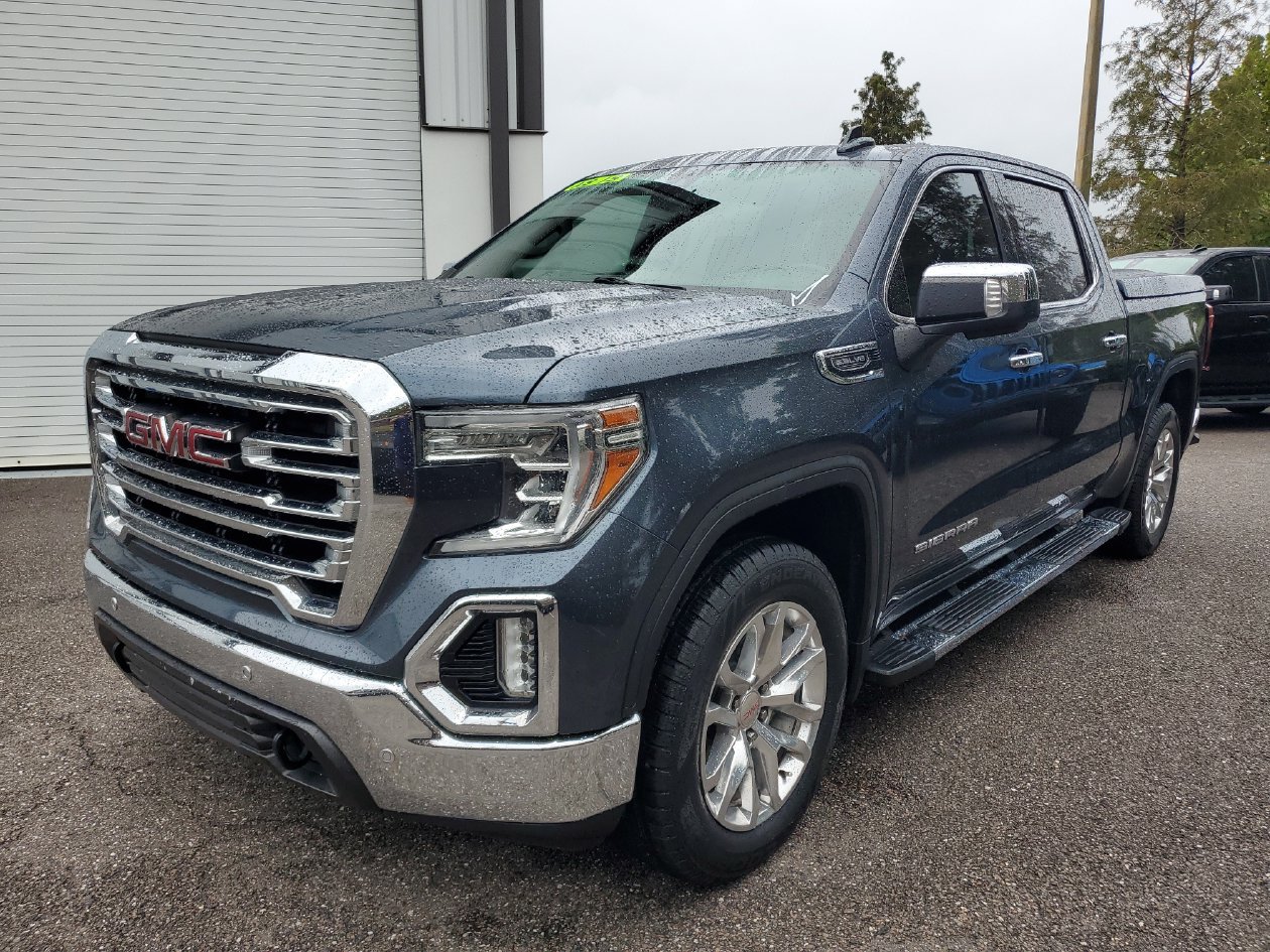 Used 2020 GMC Sierra 1500 SLT w/ SLT Premium Plus Package RWD image 2