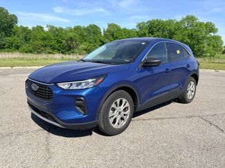 Used 2023 Ford Escape Active w/ Cold Weather Package FWD video 1